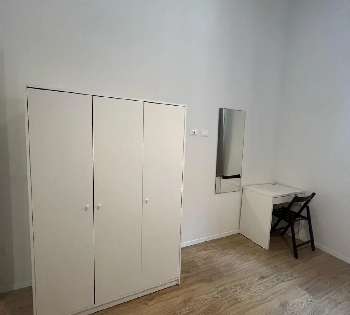 Faenza Studio 볼로냐 아파트