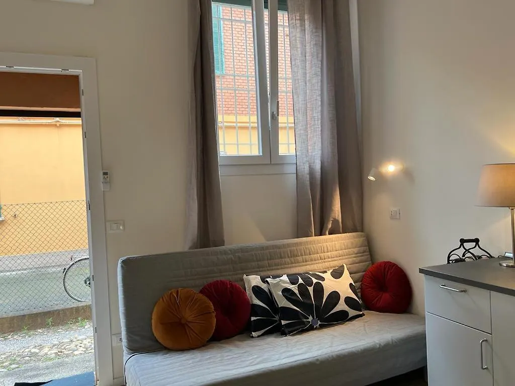 Faenza Studio 볼로냐 아파트
